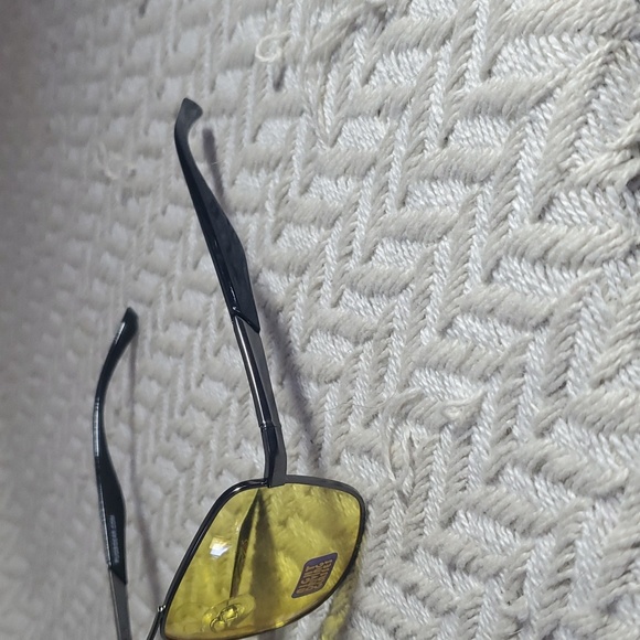 PUGS Night Driving Glasses Style# 4 - Picture 4 of 6